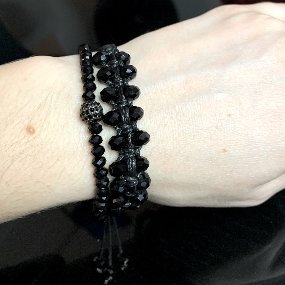 2 shiny black beads bracelets🖤💎